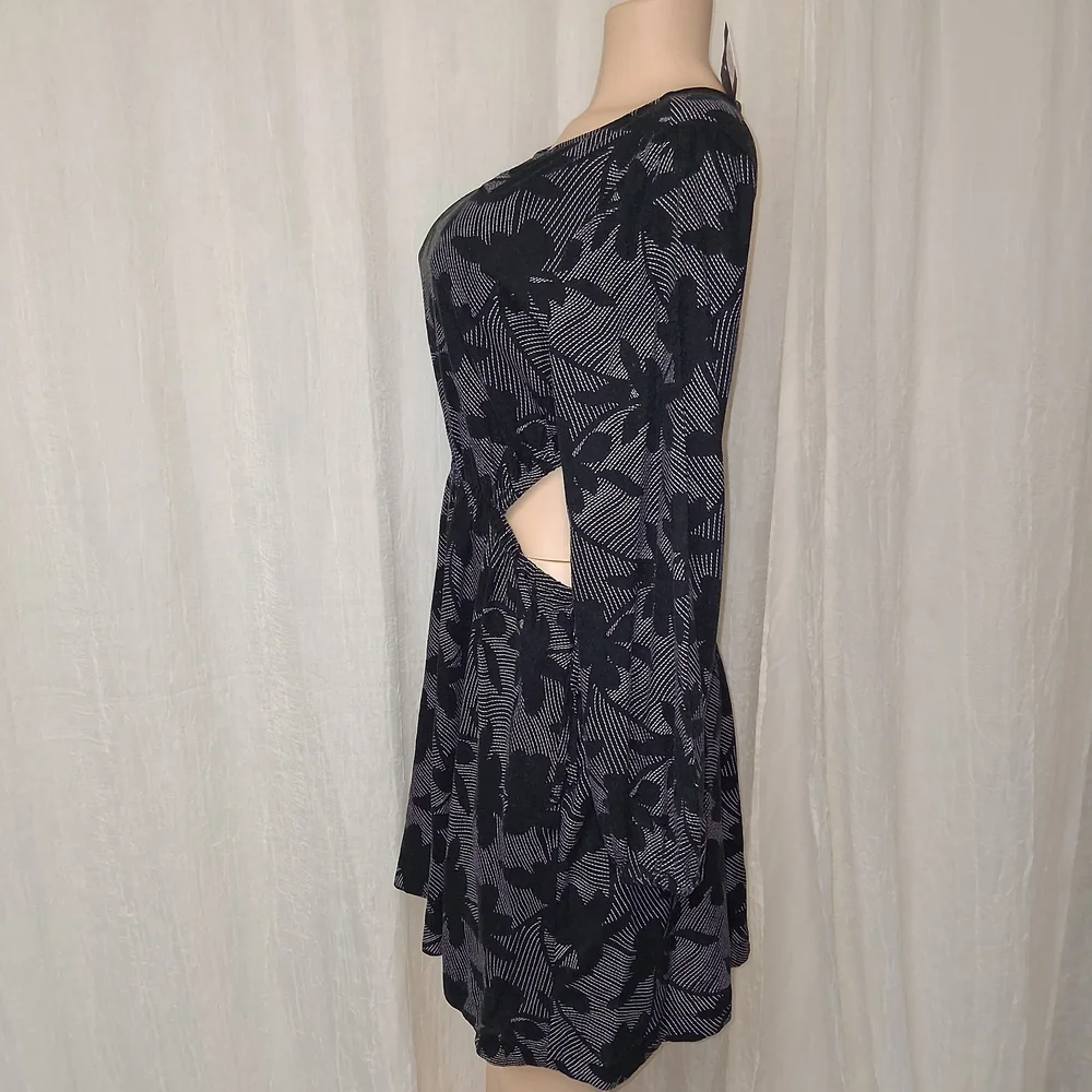 Universal Thread Black and Gray Long Sleeve Dress Women Size M - Picture 5 of 14